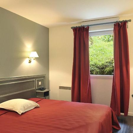Hotel Au Bon Coin Lurbe-Saint-Christau Zewnętrze zdjęcie