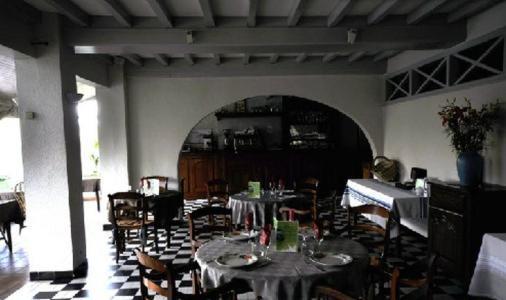 Hotel Au Bon Coin Lurbe-Saint-Christau Zewnętrze zdjęcie